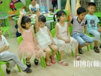 遵義2020年適合女生的幼師學(xué)校專業(yè)