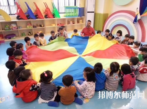 達(dá)州2020年設(shè)有幼師學(xué)校的公辦大專學(xué)校