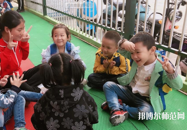 白銀2021年女生在幼師學校學什么好