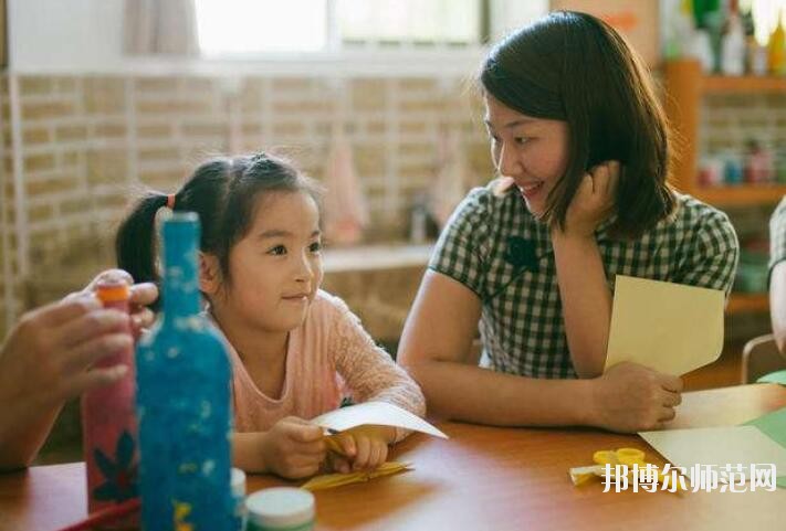 重慶2021年幼師學(xué)校讀什么專業(yè)好