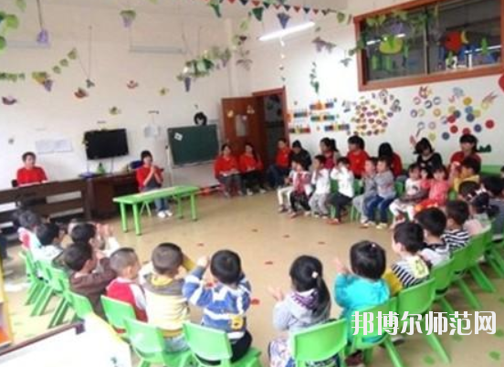 滄州2021年幼師學(xué)校有哪些專業(yè)適合女生