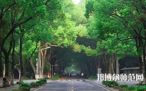 華中師范大學(xué)2023年怎么樣、好不好